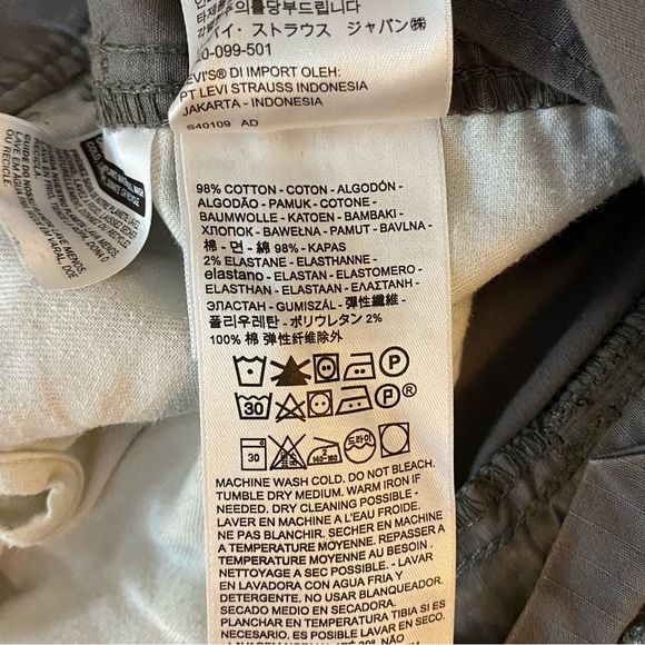 502 Taper Hybrid Cargo Pants - Picture 7 of 7